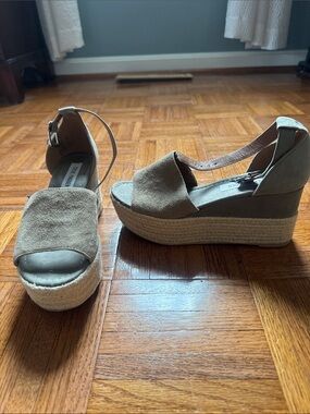 Steve Madden Tan Suede Espadrille Wedge Sandals with Ankle Strap